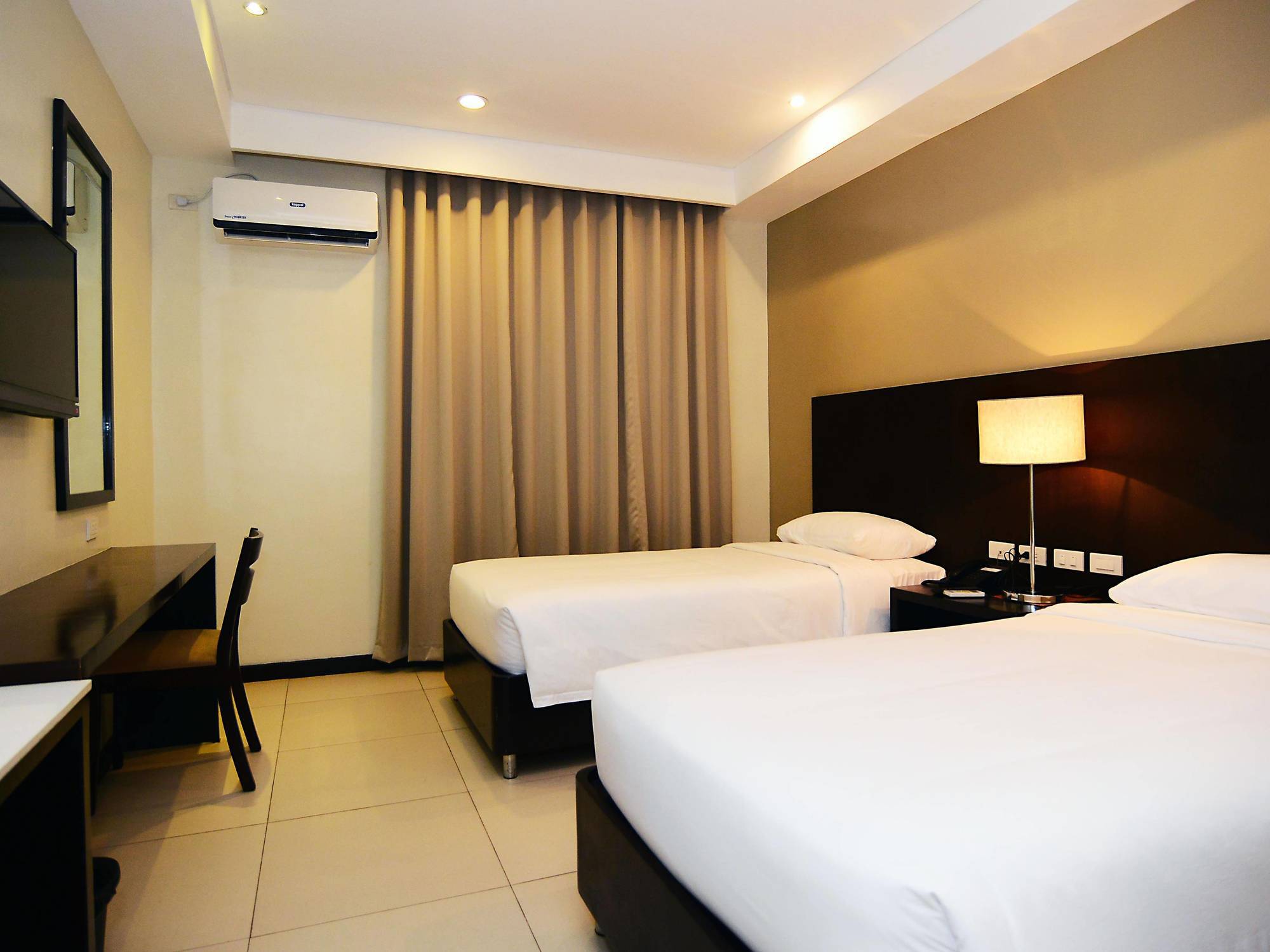 Ever O Business Hotel Zamboanga Exterior foto